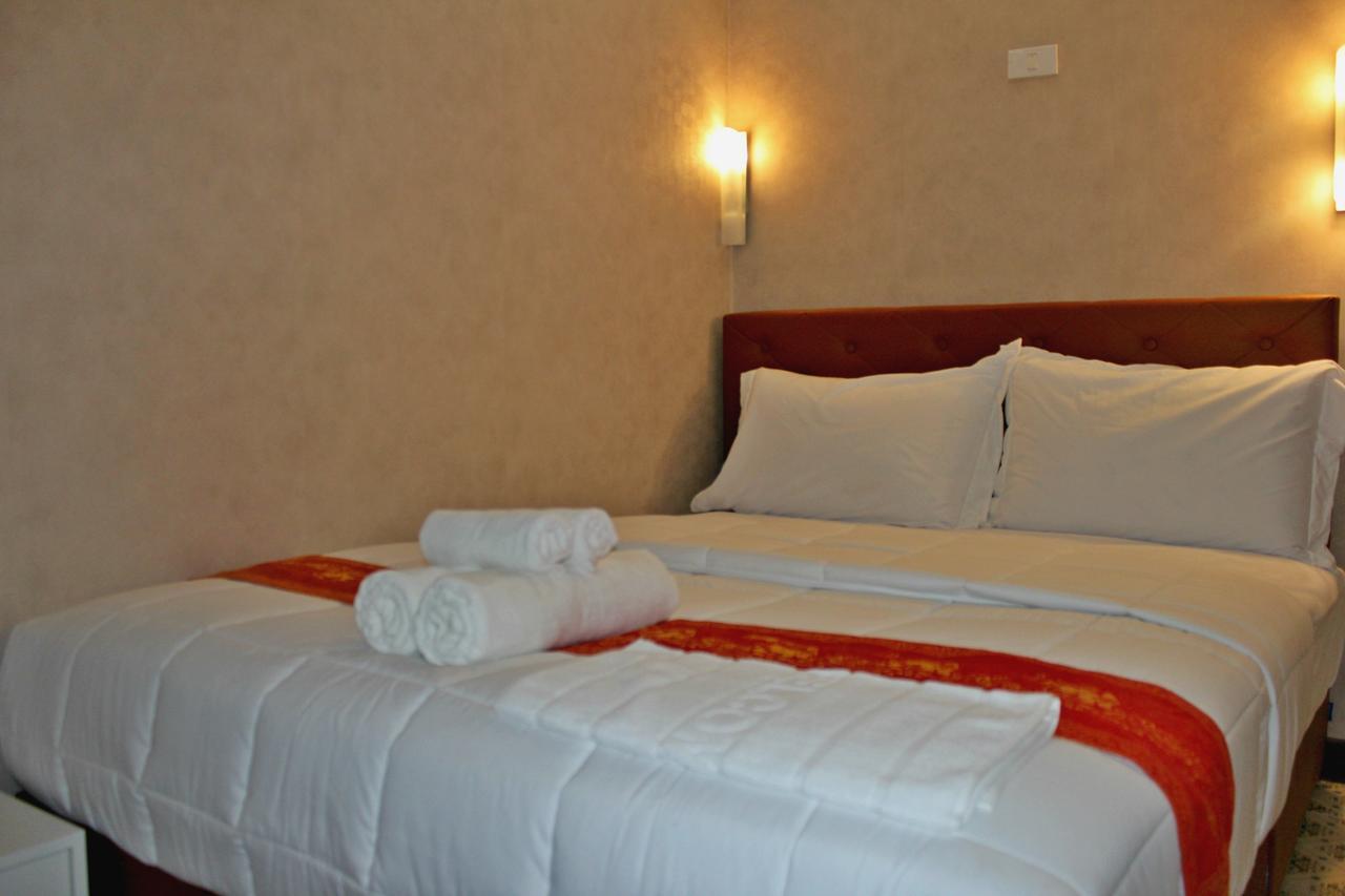 Everest Boutique Hotel Bangkok Eksteriør billede
