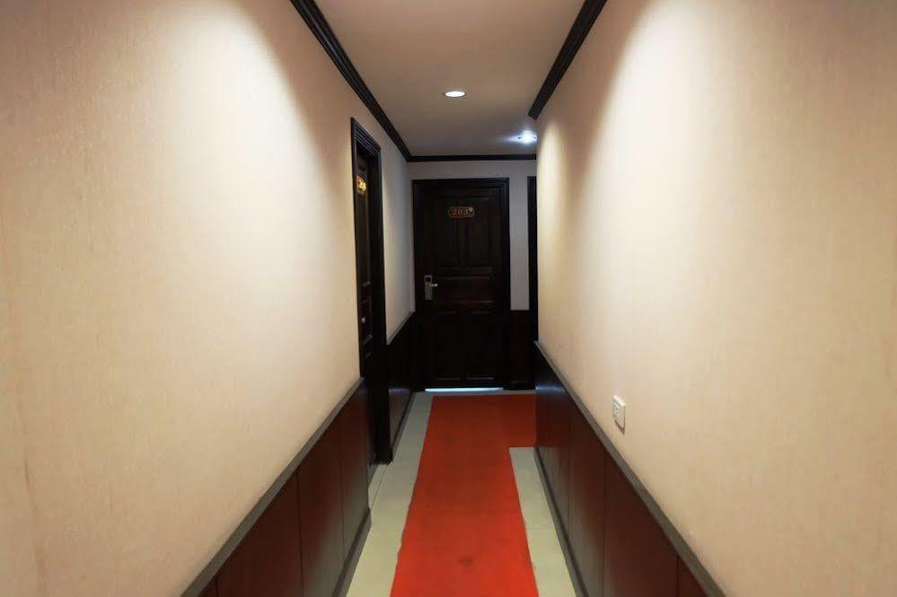 Everest Boutique Hotel Bangkok Eksteriør billede
